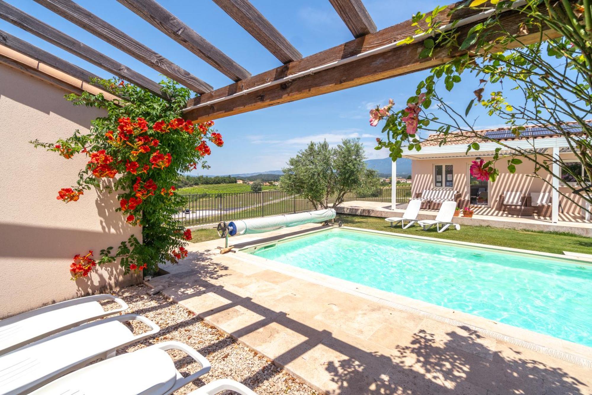 Les Terrasses De Cascavelle Villa Blauvac Екстериор снимка